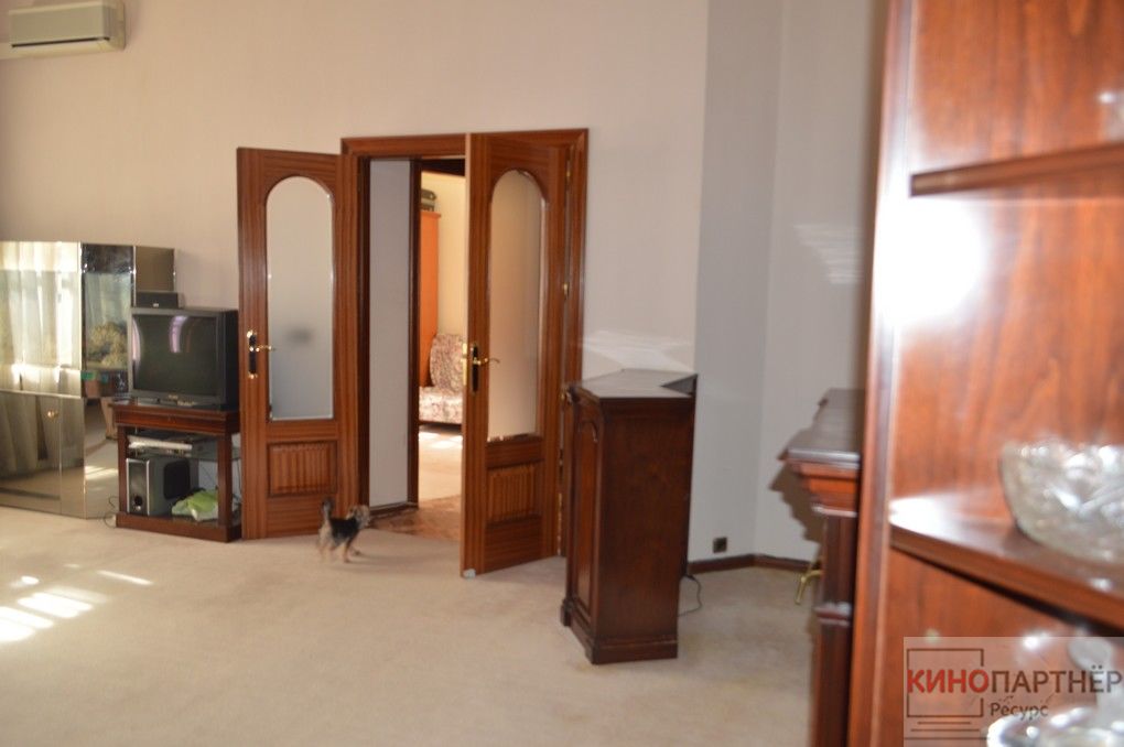 Локации и объекты локейшн - 5к квартира с кабинетом старая классика в ...